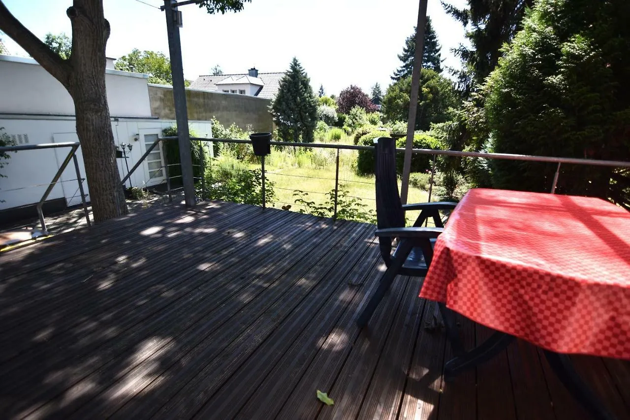 Zeitwohnen Im Schonem Haus Mit Grosser Terrasse In Koln-Rath 0*, Colónia Alemanha